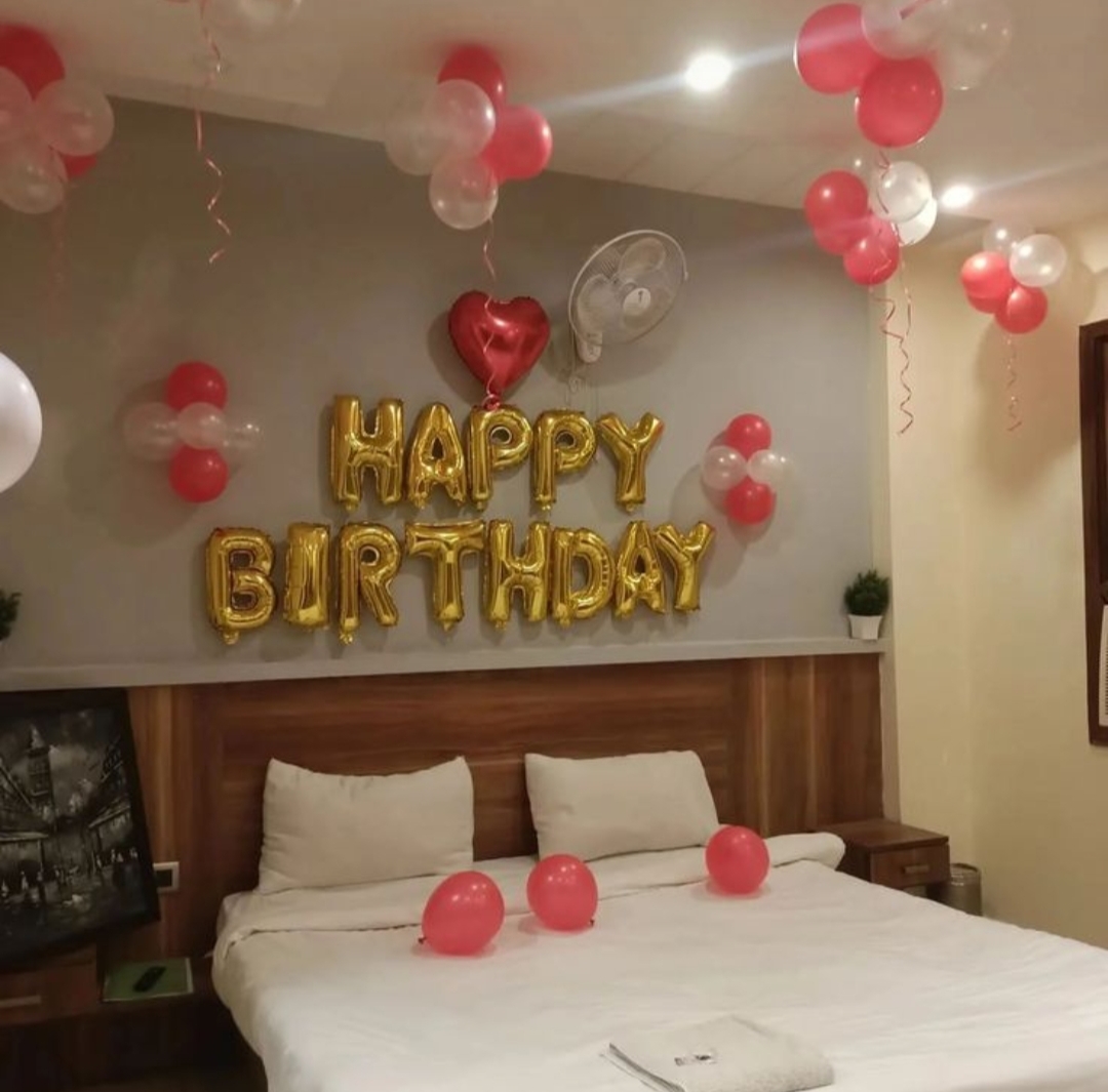 Red And White Bithday Decor