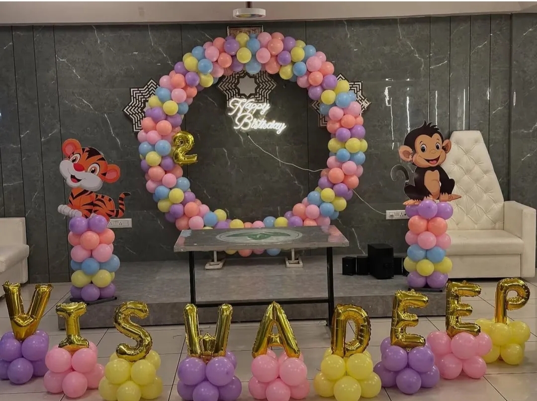 Kid's Surprise Ring Decor