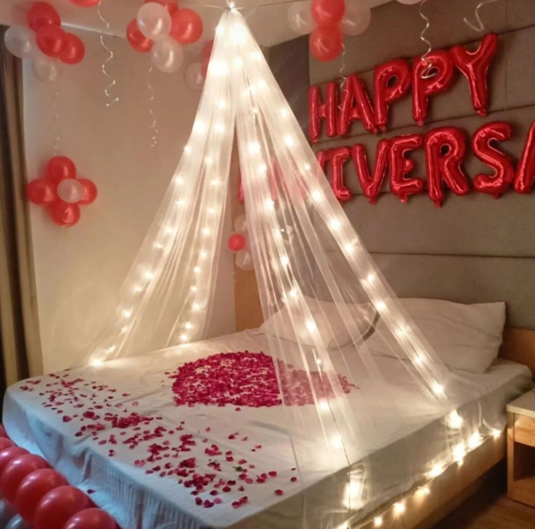 Romantic Room Canopy Anniversary Decor